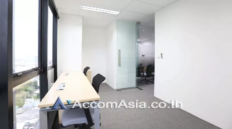  1  Office Space For Rent in Sukhumvit ,Bangkok BTS Ekkamai at Meticulous AA15939